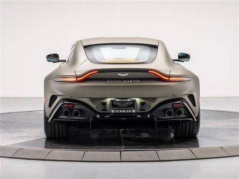 Used 2025 Aston Martin V8 Vantage Coupe image 7
