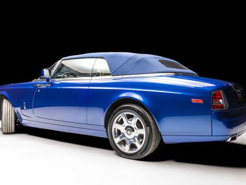 Used 2010 Rolls-Royce Phantom Drophead Coupe image 30