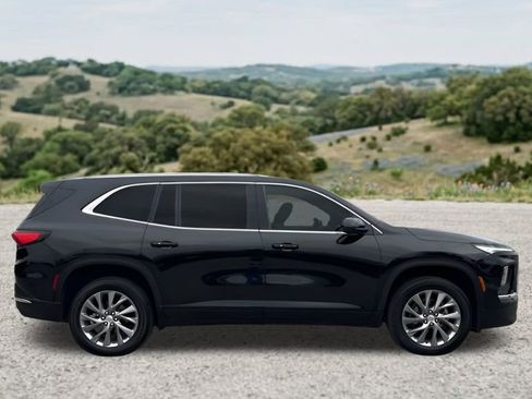 Used 2025 Buick Enclave Preferred FWD image 12