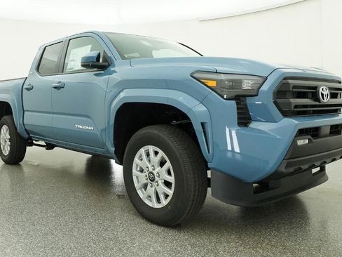 New 2026 Toyota Tacoma SR5 RWD image 29