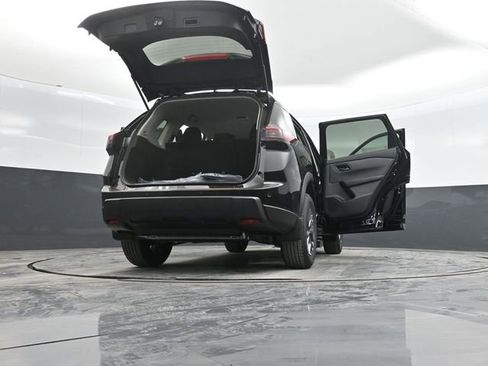 New 2026 Nissan Rogue S image 49
