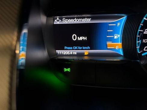 Used 2016 Ford Taurus SHO w/ Equipment Group 401A image 17