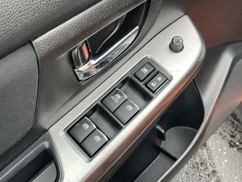 Used 2015 Subaru Crosstrek 2.0i Premium w/ Moonroof Package image 16