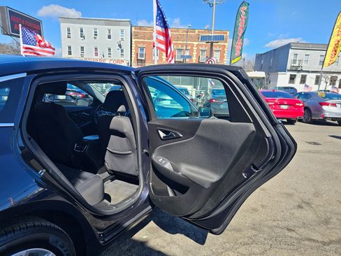 Used 2023 Chevrolet Malibu LT FWD image 12