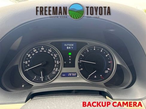 Used 2009 Lexus IS 350 w/ Premium Pkg RWD image 8