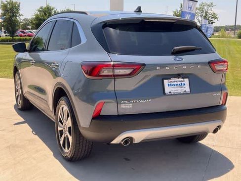 Used 2024 Ford Escape Platinum AWD/4WD image 5