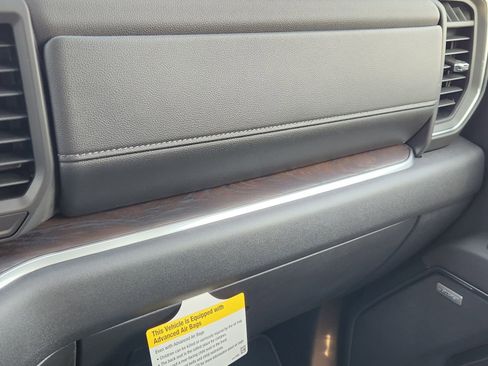 New 2026 GMC Sierra 1500 SLT AWD/4WD image 24