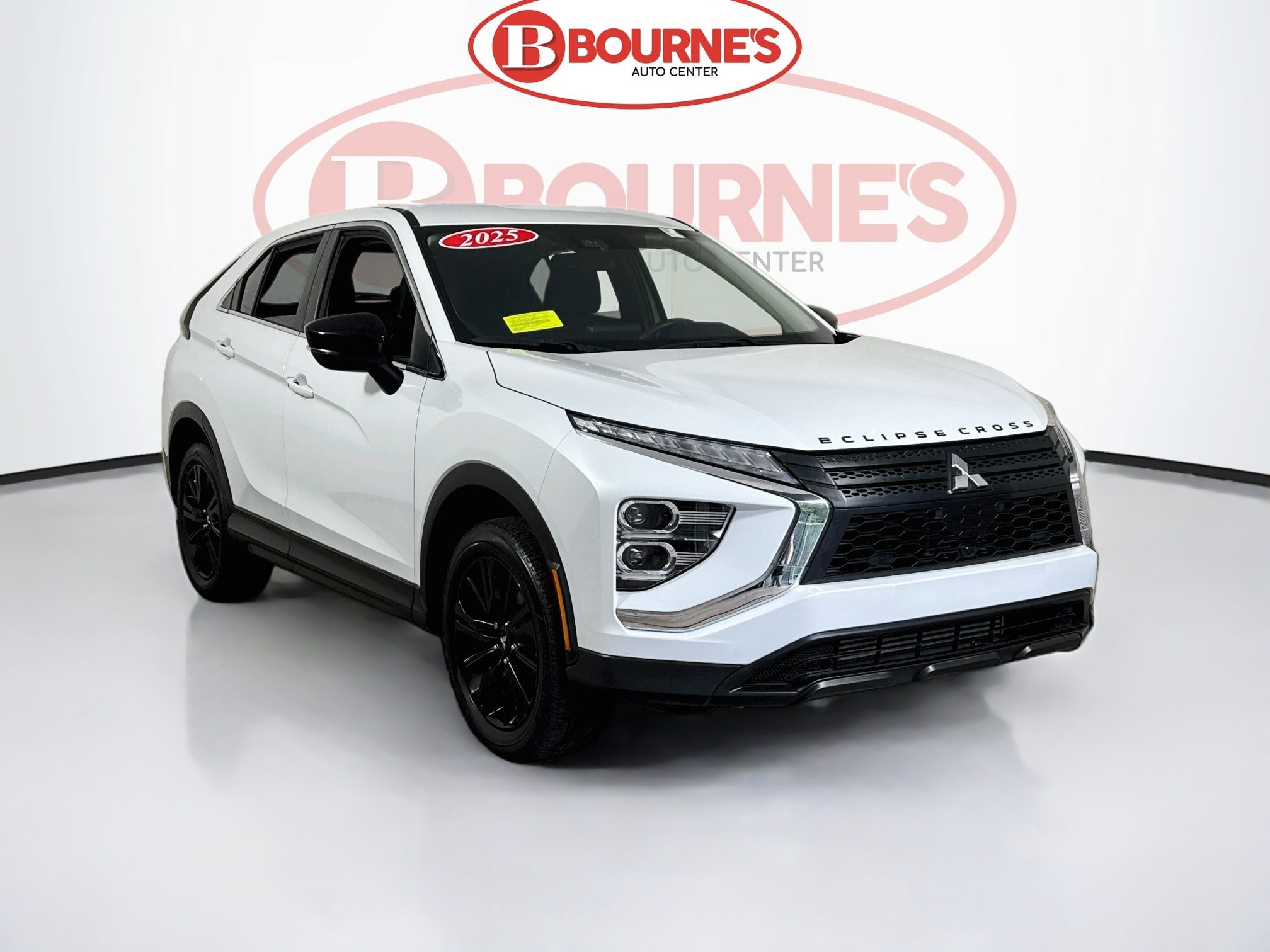 Used 2025 Mitsubishi Eclipse Cross LE AWD/4WD image 1