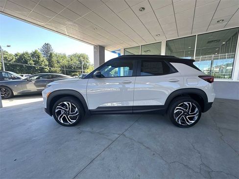 New 2026 Chevrolet TrailBlazer RS w/ Driver Confidence Package image 5