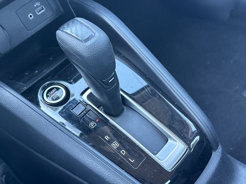 Certified 2025 Nissan Versa SV FWD image 20