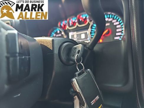 Used 2018 GMC Sierra 1500 SLT AWD/4WD image 16