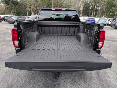 New 2026 GMC Sierra 1500 Pro w/ Graphite Edition image 17