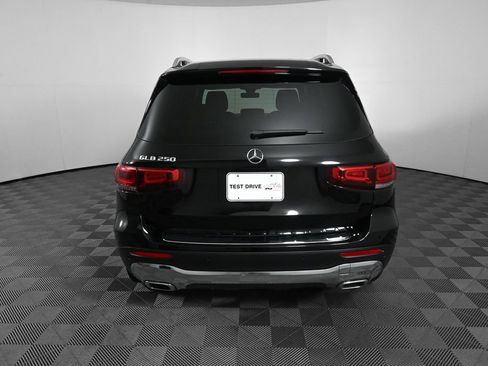 Certified 2022 Mercedes-Benz GLB 250 image 29