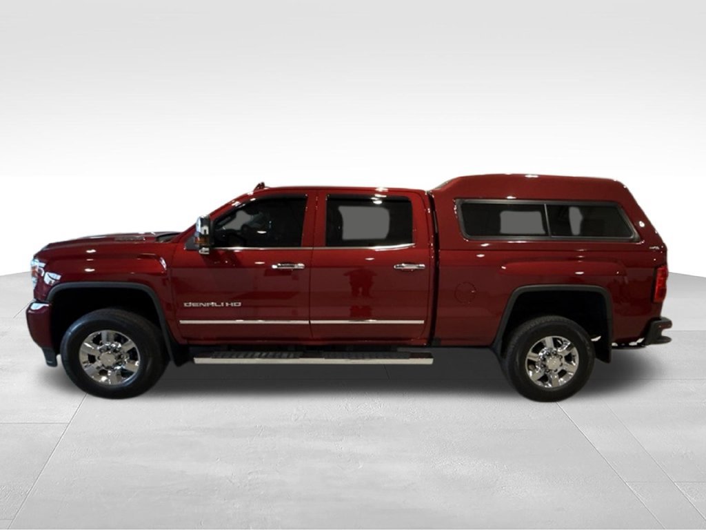 Used 2019 GMC Sierra 3500 Denali w/ Duramax Plus Package AWD/4WD image 4