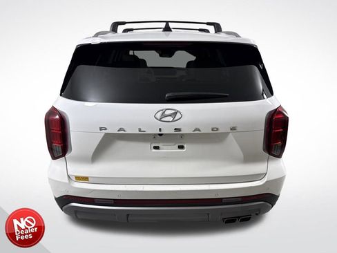 Used 2023 Hyundai Palisade Limited image 5