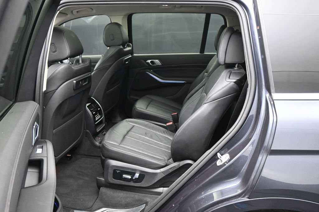 Used 2019 BMW X7 xDrive40i AWD/4WD image 25