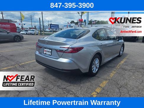 Used 2026 Toyota Camry LE FWD image 7