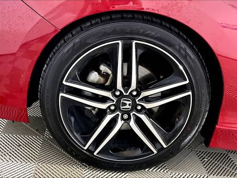 Used 2017 Honda Accord Sport Special Edition image 7