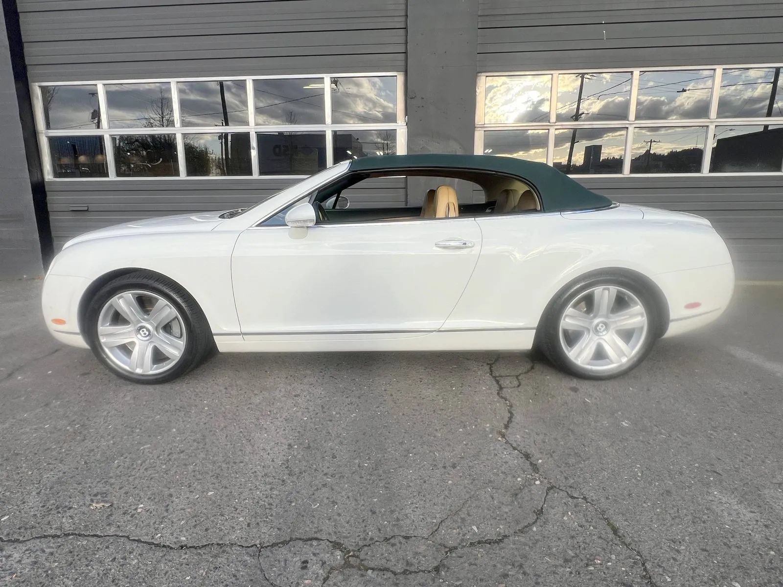 Used 2007 Bentley Continental GTC AWD/4WD image 23