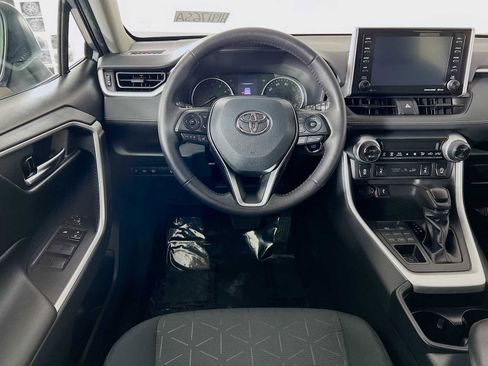 Used 2021 Toyota RAV4 XLE w/ Convenience Package AWD/4WD image 23