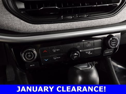 Certified 2022 Jeep Compass Latitude image 29