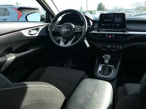 Used 2023 Kia Forte LXS w/ LXS Technology Package image 25