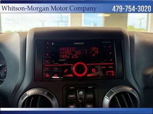 Used 2017 Jeep Wrangler Unlimited Sport w/ Quick Order Package 23S AWD/4WD image 18