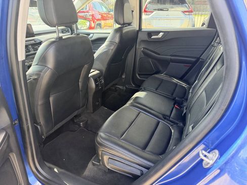 Used 2022 Ford Escape SEL FWD image 15