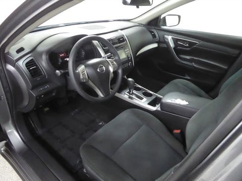 Used 2015 Nissan Altima 2.5 S w/ Power Driver Seat Package FWD image 16
