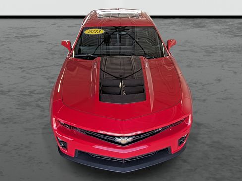 Used 2013 Chevrolet Camaro ZL1 w/ Gray Stripe Package RWD image 6