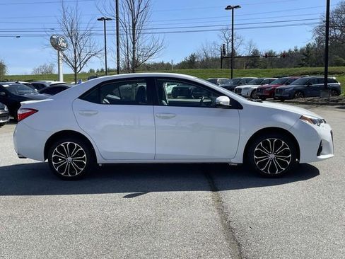 Used 2015 Toyota Corolla S image 6