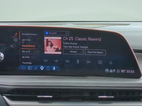 Used 2025 Cadillac XT4 Premium Luxury FWD image 14