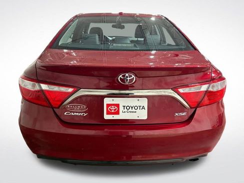 Used 2016 Toyota Camry XSE image 4