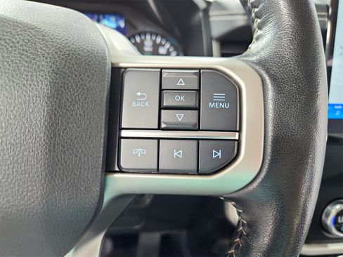 Used 2023 Ford Expedition Max XLT image 24