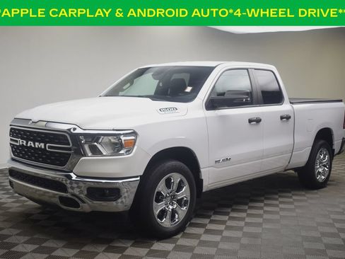 Used 2023 RAM 1500 Big Horn AWD/4WD image 3