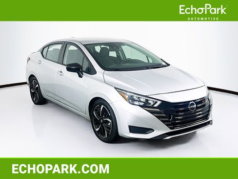 Used 2024 Nissan Versa SR FWD image 1