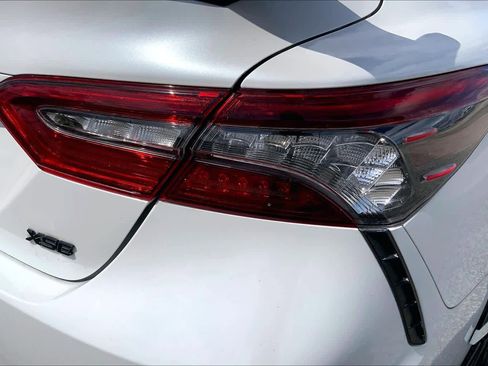 Used 2021 Toyota Camry XSE w/ Navigation Package FWD image 30