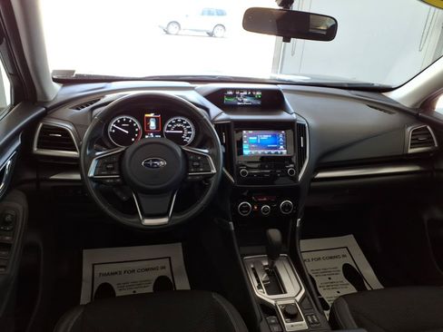 Used 2023 Subaru Forester Premium AWD/4WD image 15
