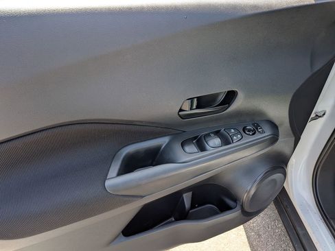 Used 2024 Nissan Kicks S FWD image 8