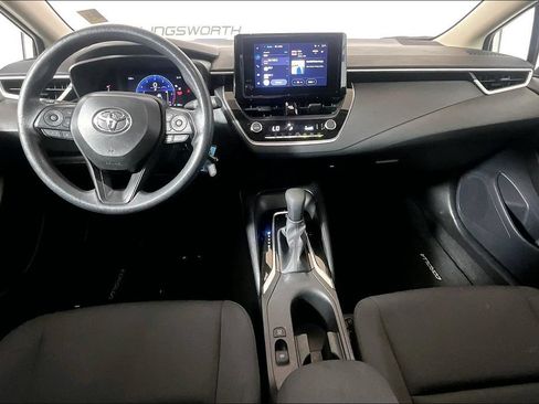 Used 2026 Toyota Corolla LE FWD image 11