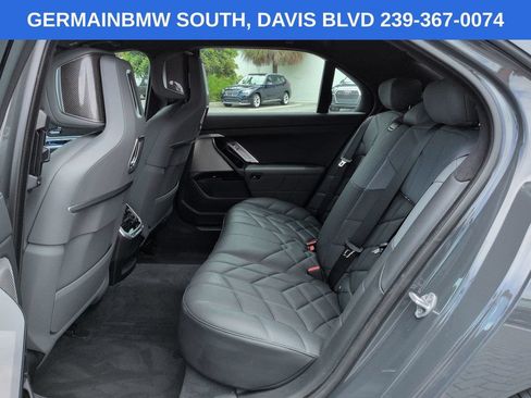 Used 2023 BMW 740i RWD image 15