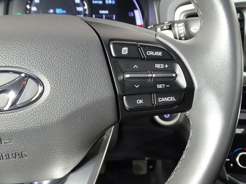 Used 2019 Hyundai Ioniq Electric image 23