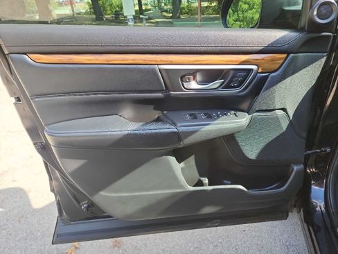 Used 2017 Honda CR-V EX-L image 10