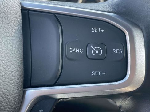 Used 2024 RAM 3500 Big Horn image 7