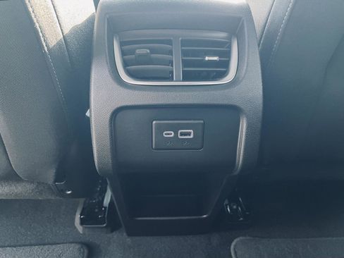 Used 2024 Chevrolet Blazer LT image 37