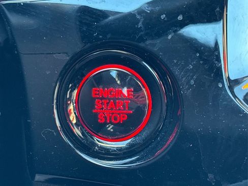 Used 2023 Honda Civic Sport image 28