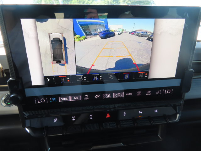 Used 2024 GMC Hummer EV 2X w/ Extreme Off-Road Package AWD/4WD image 33