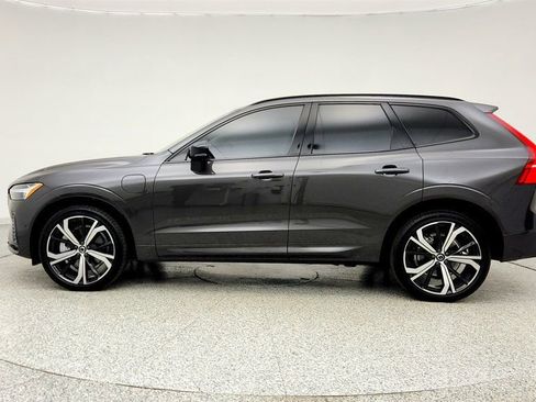 Used 2024 Volvo XC60 T8 Ultimate w/ Protection Package Premier AWD/4WD image 8