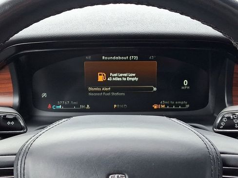 Used 2023 Lincoln Aviator Reserve w/ Elements Package Plus image 24