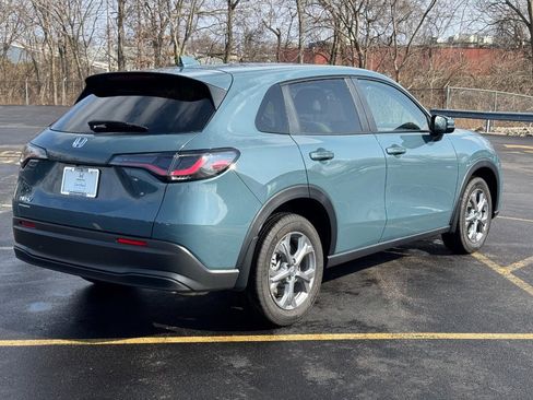 Certified 2026 Honda HR-V LX image 3